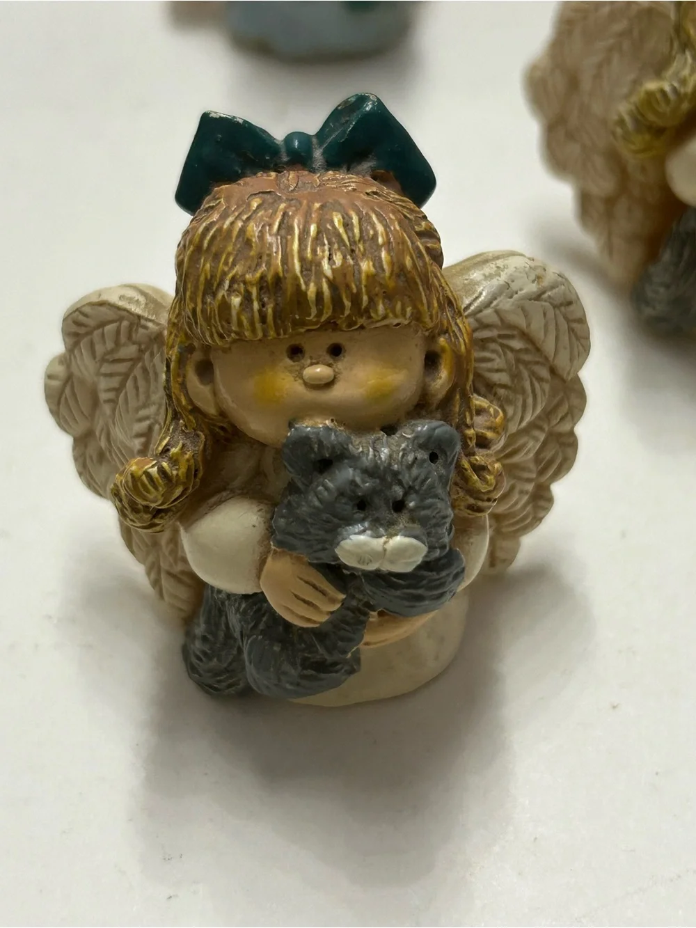 Vintage Guardian Angels by Suzi Skoglund Set of 6 Holding Frog and Cat